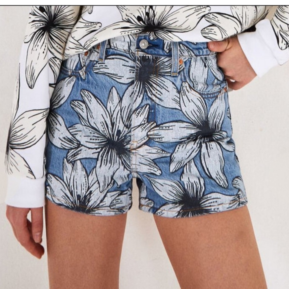 Levi's Floral Print Jean Shorts